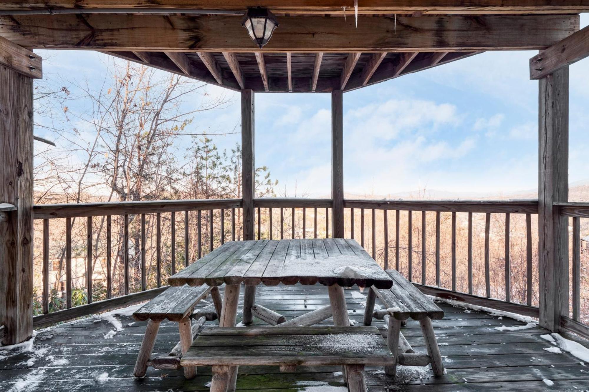 Fontana By Avantstay Gorgeous Mountain Cabin W Views Hot Tub Game Room Gatlinburg Luaran gambar