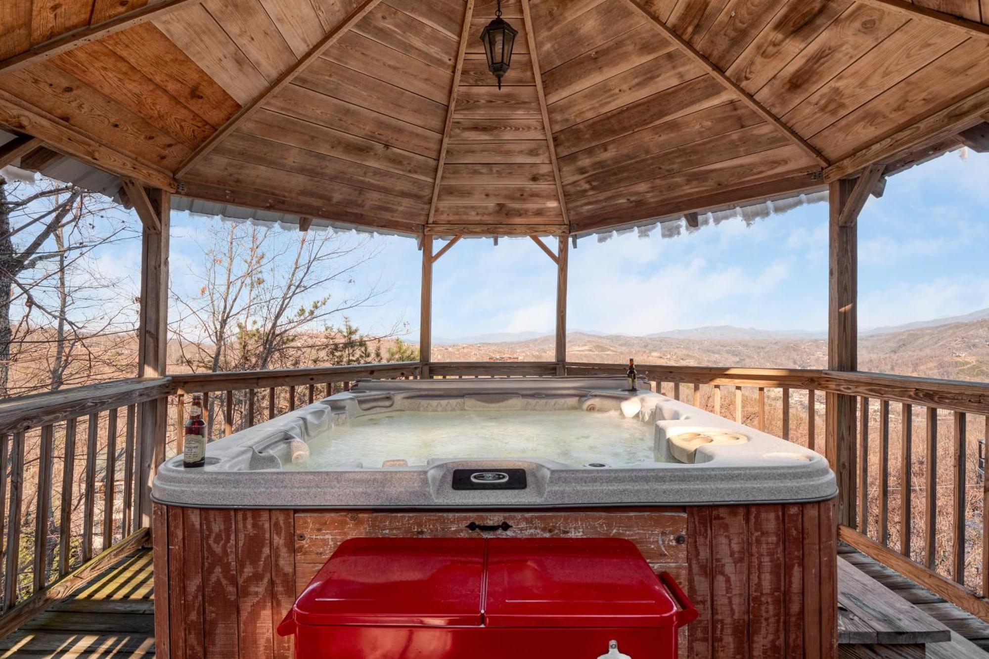 Fontana By Avantstay Gorgeous Mountain Cabin W Views Hot Tub Game Room Gatlinburg Luaran gambar